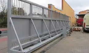 Откатные ворота под ключ — прочность и точность